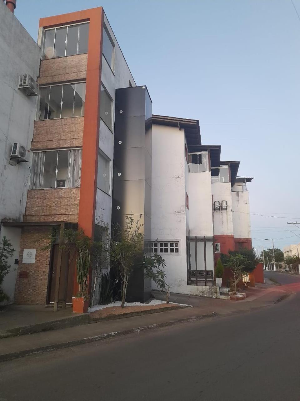 Apartamento Familiar Torres Bagian luar foto